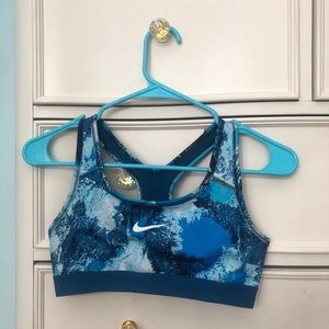 Youth Large Blue Nike Sports Bra